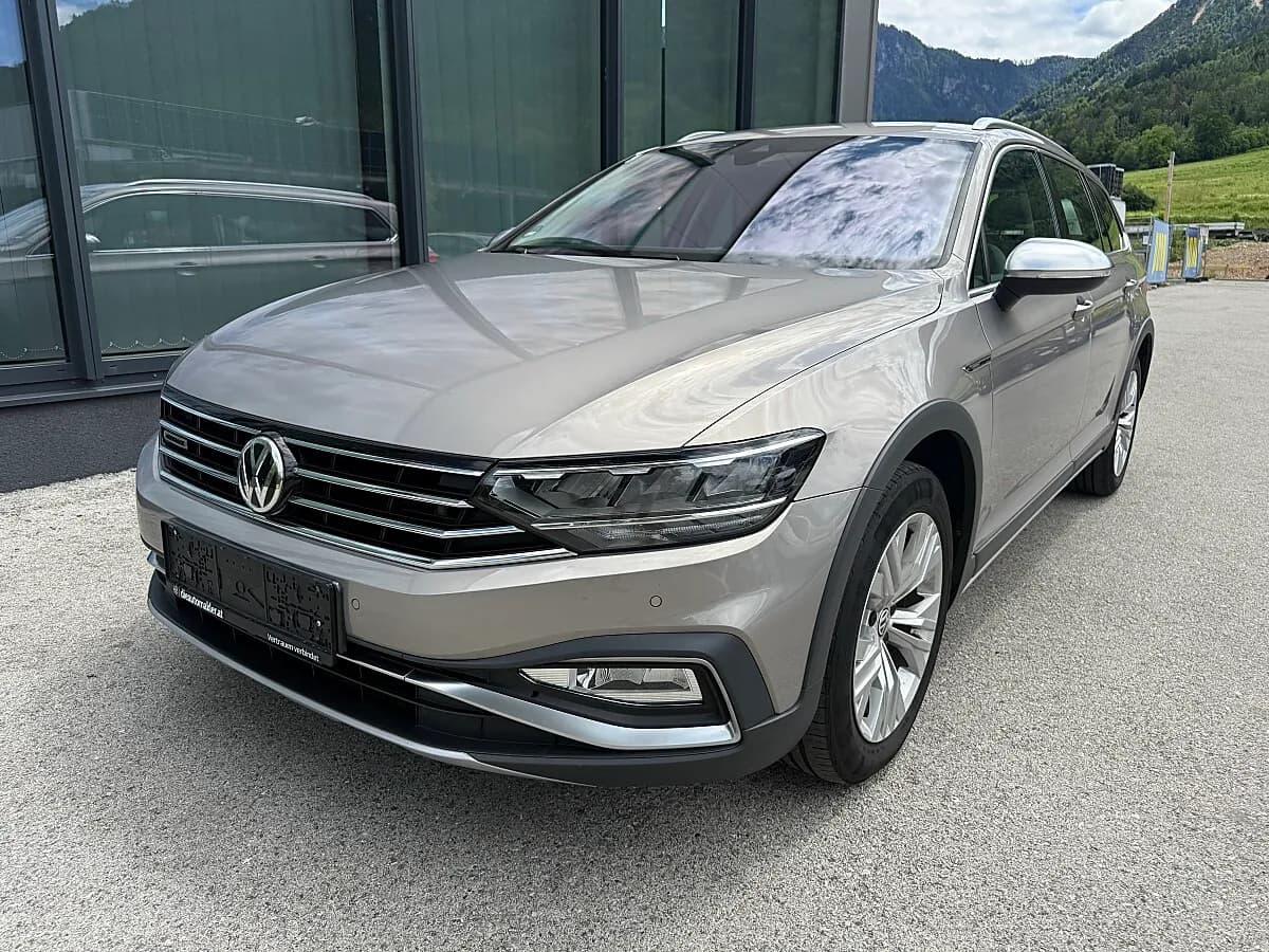VW Passat