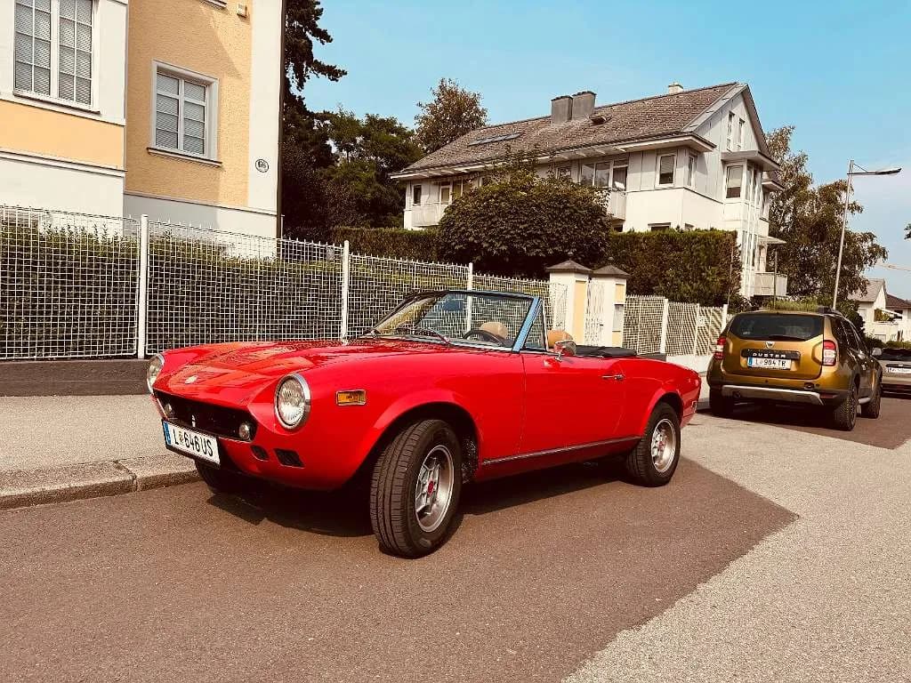 Fiat 124 Spider