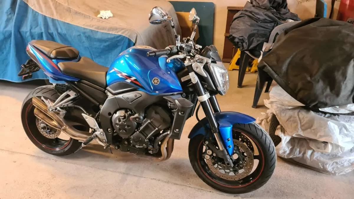 Yamaha FZ 1