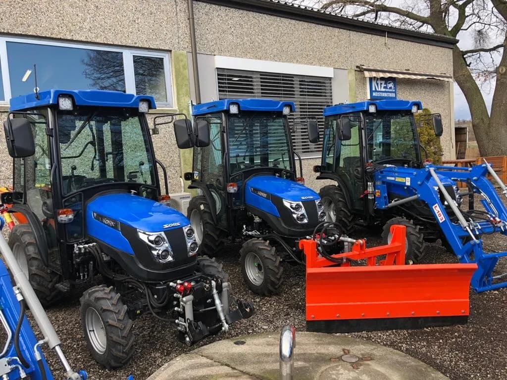 Solis Sonstige – € 10.428, 0 km – Bild 1 von 8