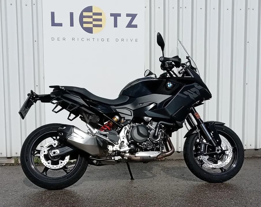 BMW F 900 XR