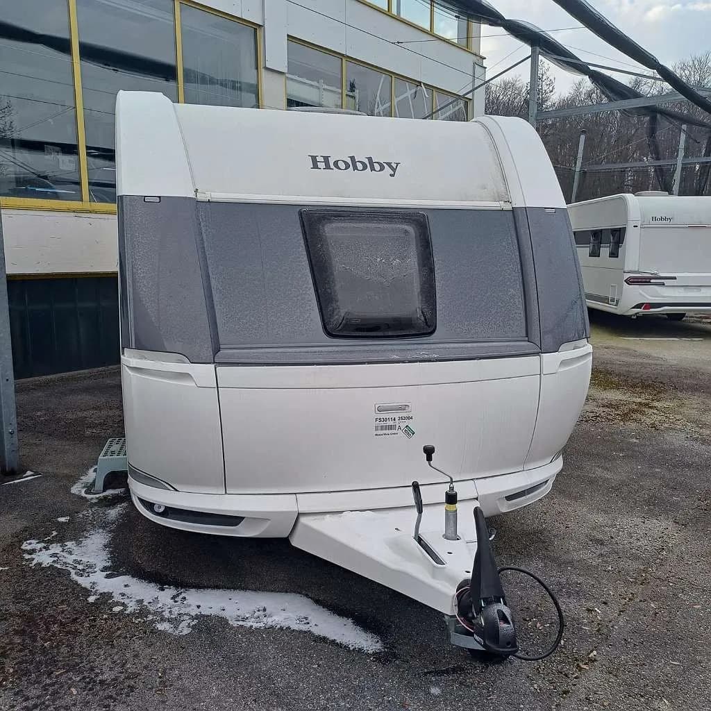 Hobby Deluxe 545 KMF – € 31.890, 0 km – Bild 1 von 10