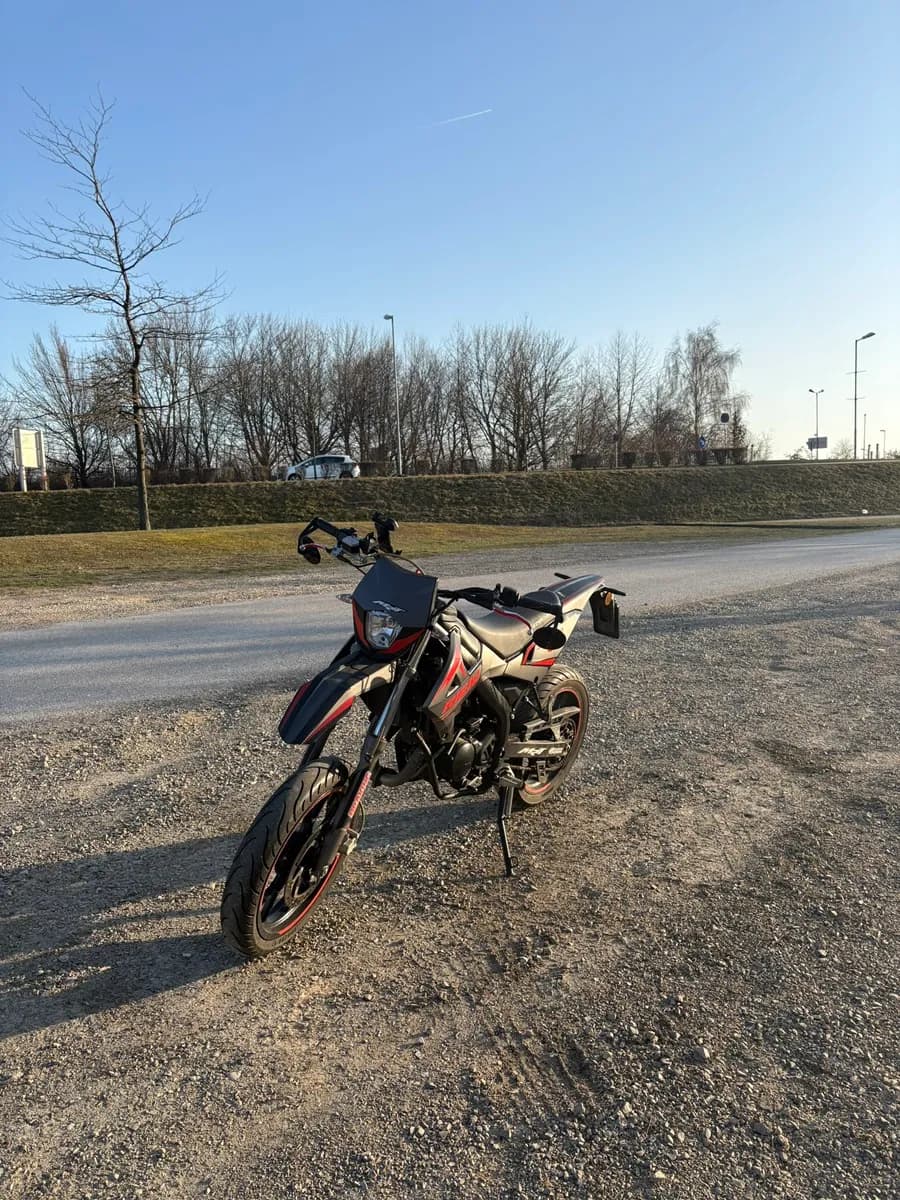 Rieju MRT