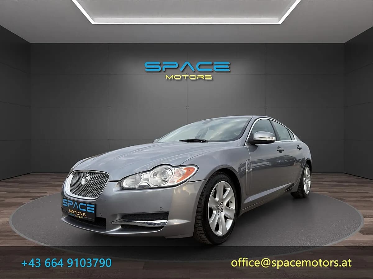 Jaguar XF