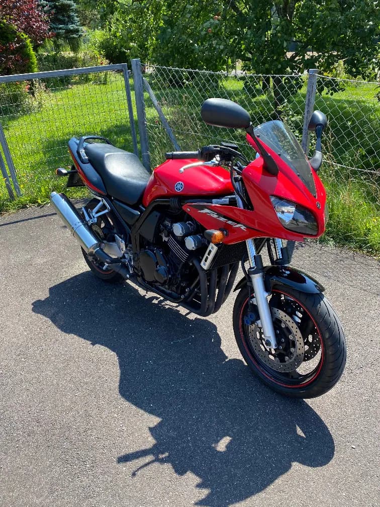 Yamaha FZ
