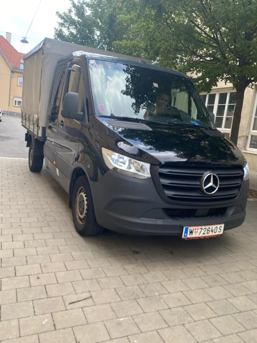 Mercedes-Benz Sprinter 2019 – € 18.600, 194 300 km – Bild 1 von 21