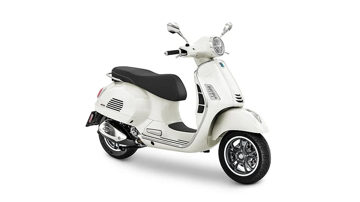 Vespa GTS – € 7.190, 0 km – Bild 1 von 8