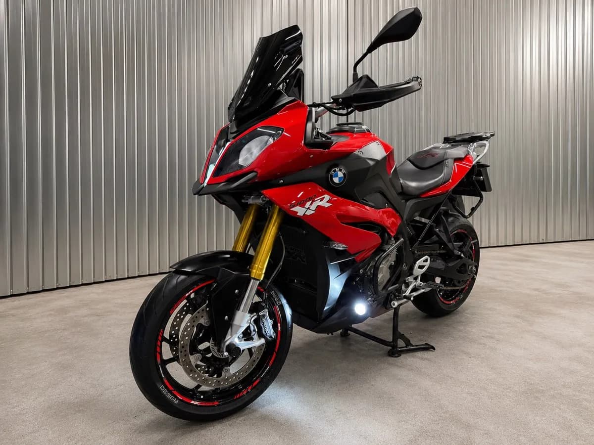 BMW S 1000 2015 – € 9.900, 49 000 km – Bild 1 von 7