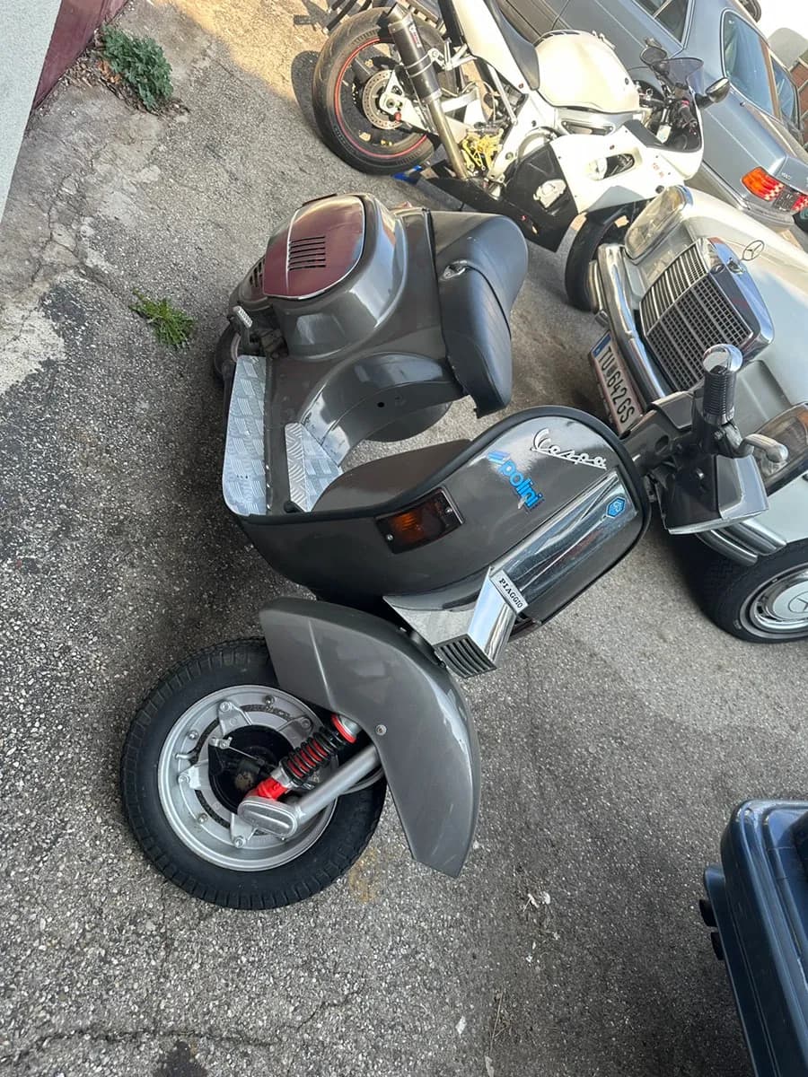 Vespa PK