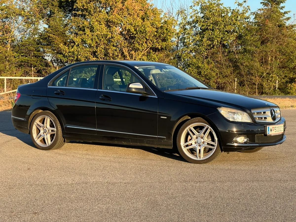 Mercedes-Benz C-Klasse 2007 – € 10.500, 180 000 km – Bild 1 von 7