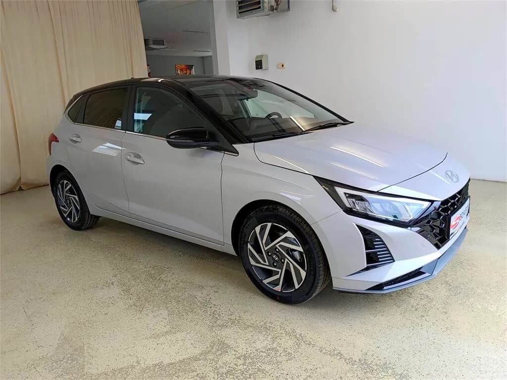 Hyundai i20 – € 21.990, 10 km – Bild 1 von 23