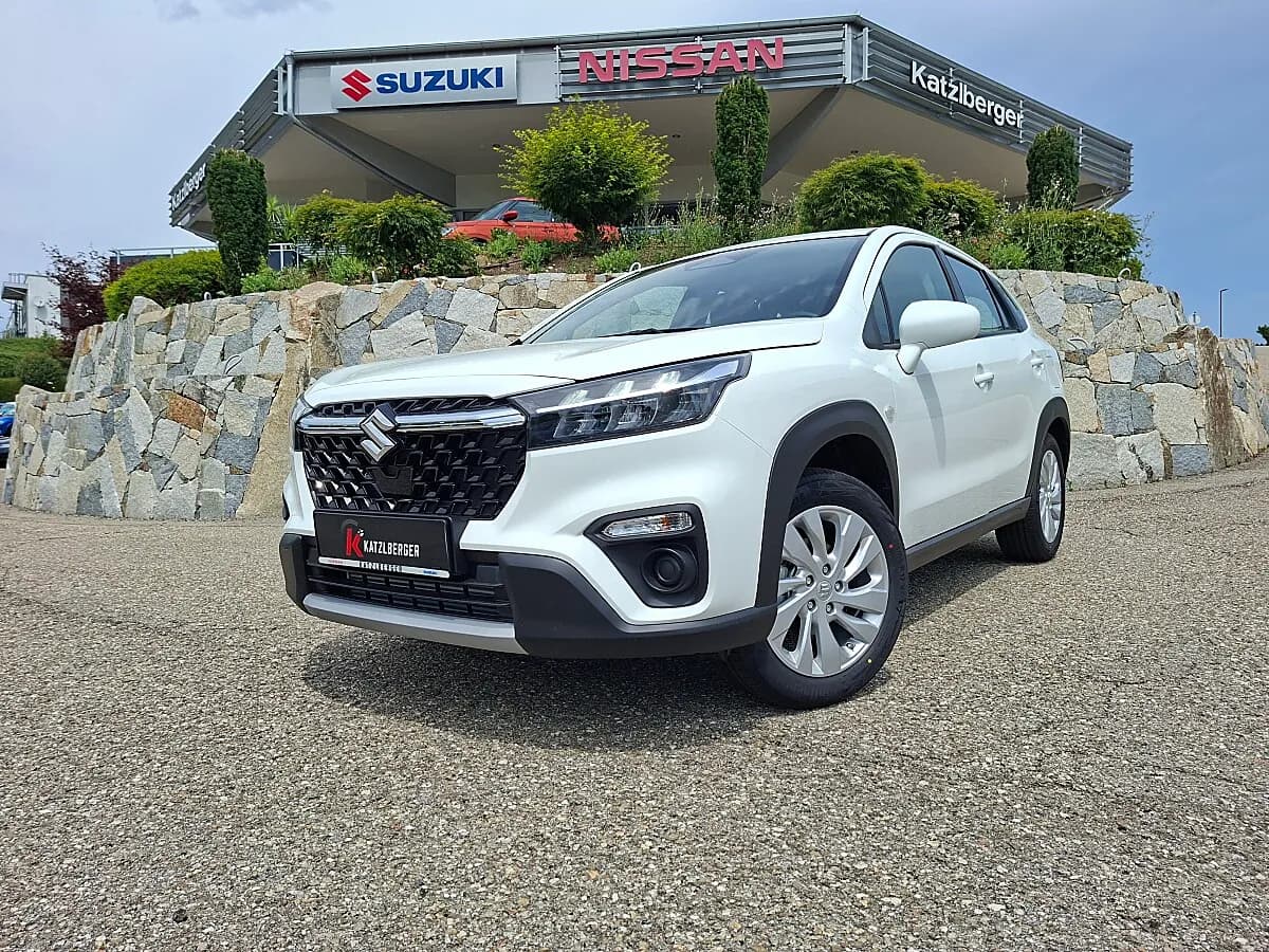 Suzuki S-Cross – € 24.990, 10 km – Bild 1 von 33