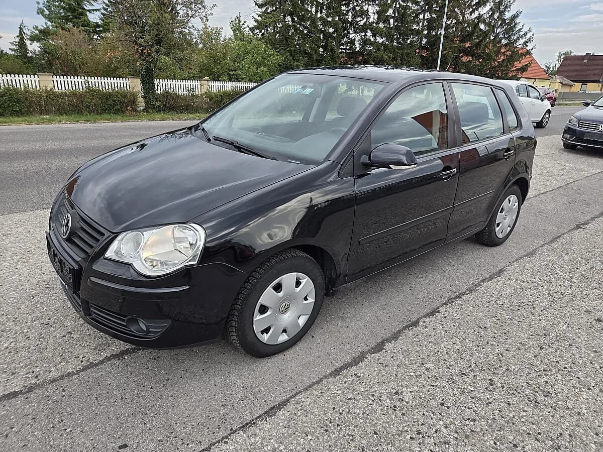 VW Polo
