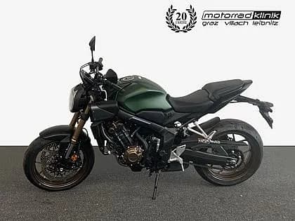 Honda CB – € 10.490, 0 km – Bild 1 von 16
