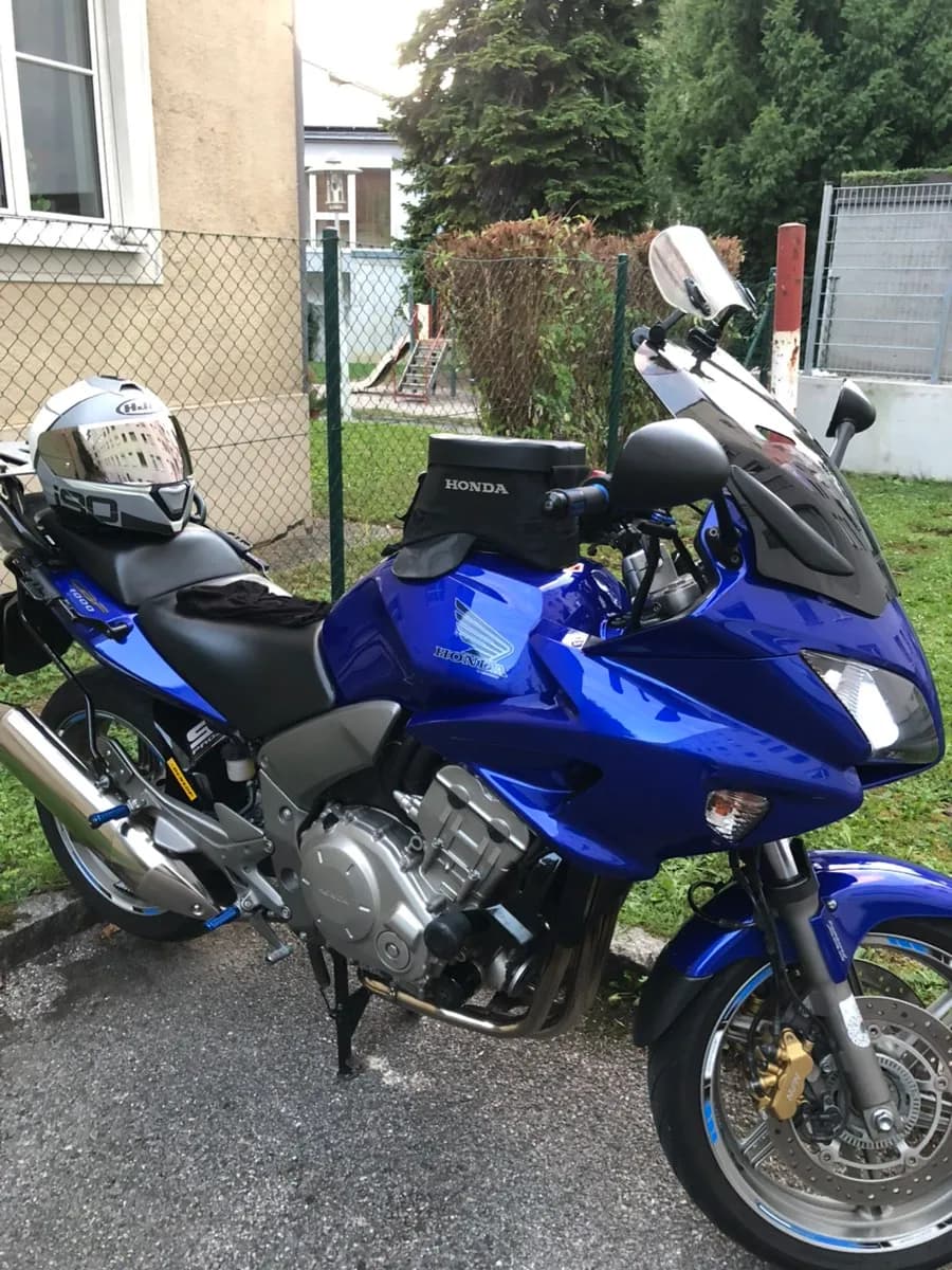Honda CBF