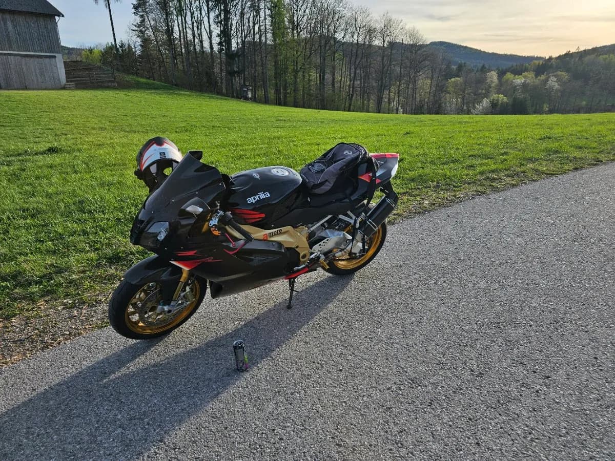 Aprilia RSV