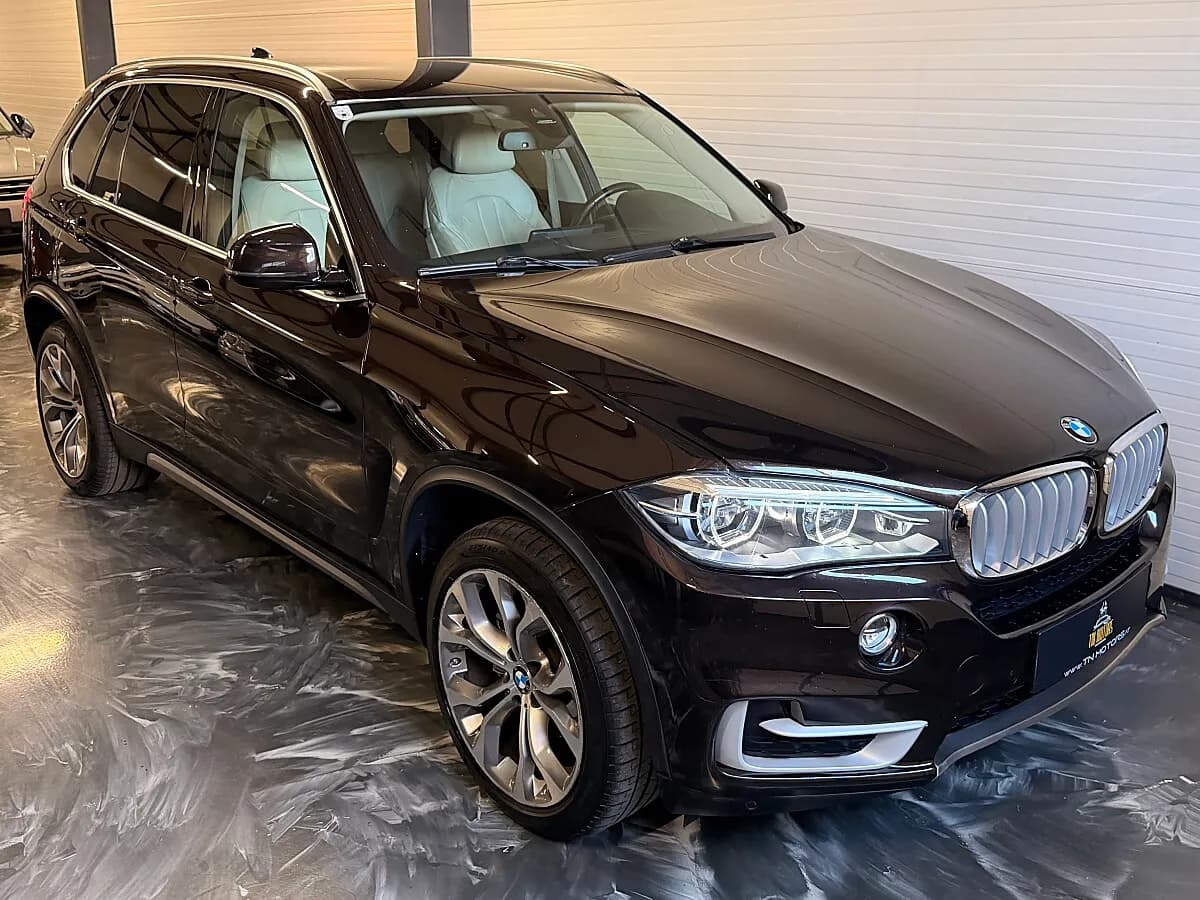 BMW X5 2015 – € 25.999, 220 000 km – Bild 1 von 57