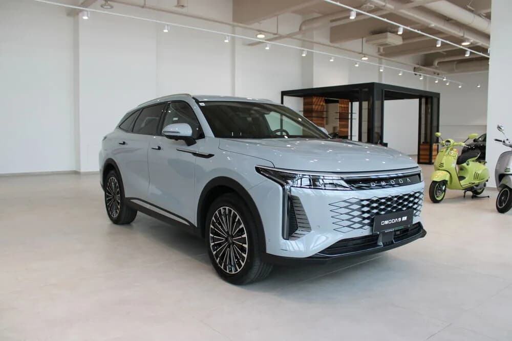 Omoda Omoda 9