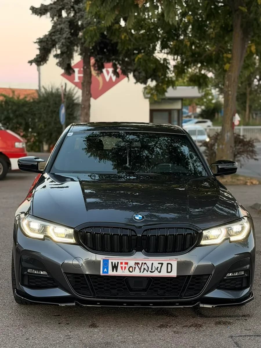 BMW 3er-Reihe 2021 – € 32.000, 123 000 km – Bild 1 von 22