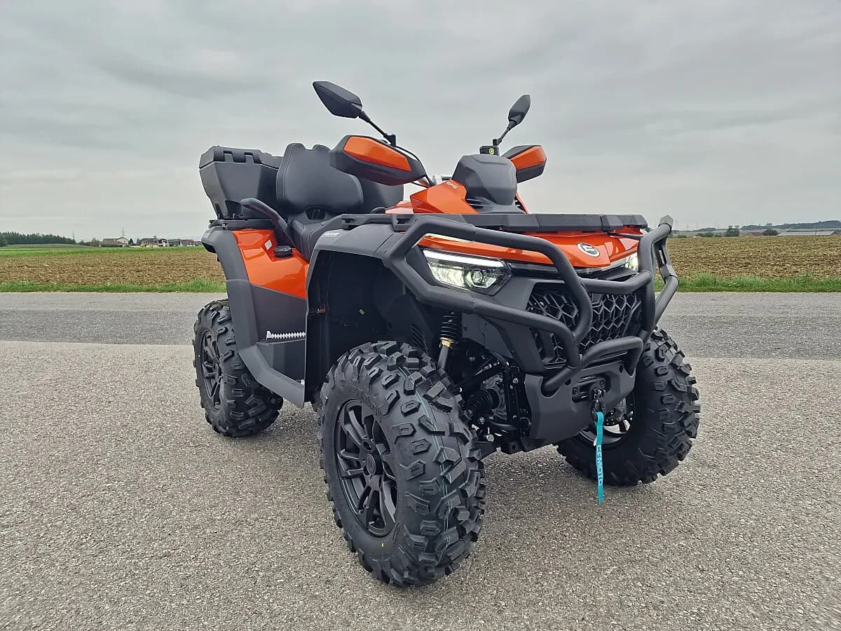 CFMOTO CForce – € 9.990, 0 km – Bild 1 von 3