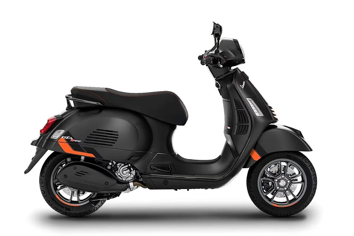 Vespa GTS – € 7.549, 0 km – Bild 1 von 2