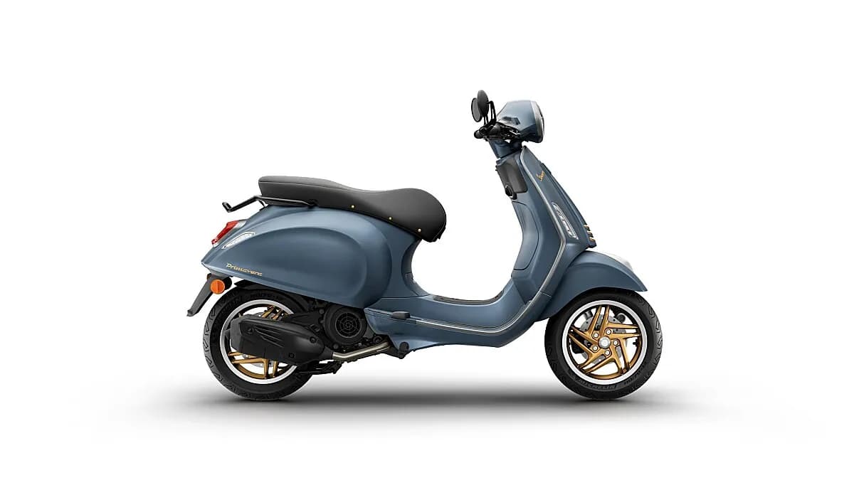 Vespa Primavera – € 6.299, 0 km – Bild 1 von 1