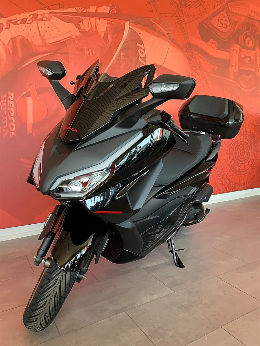 Honda Forza