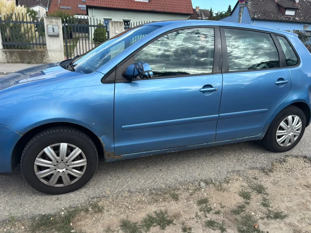 VW Polo