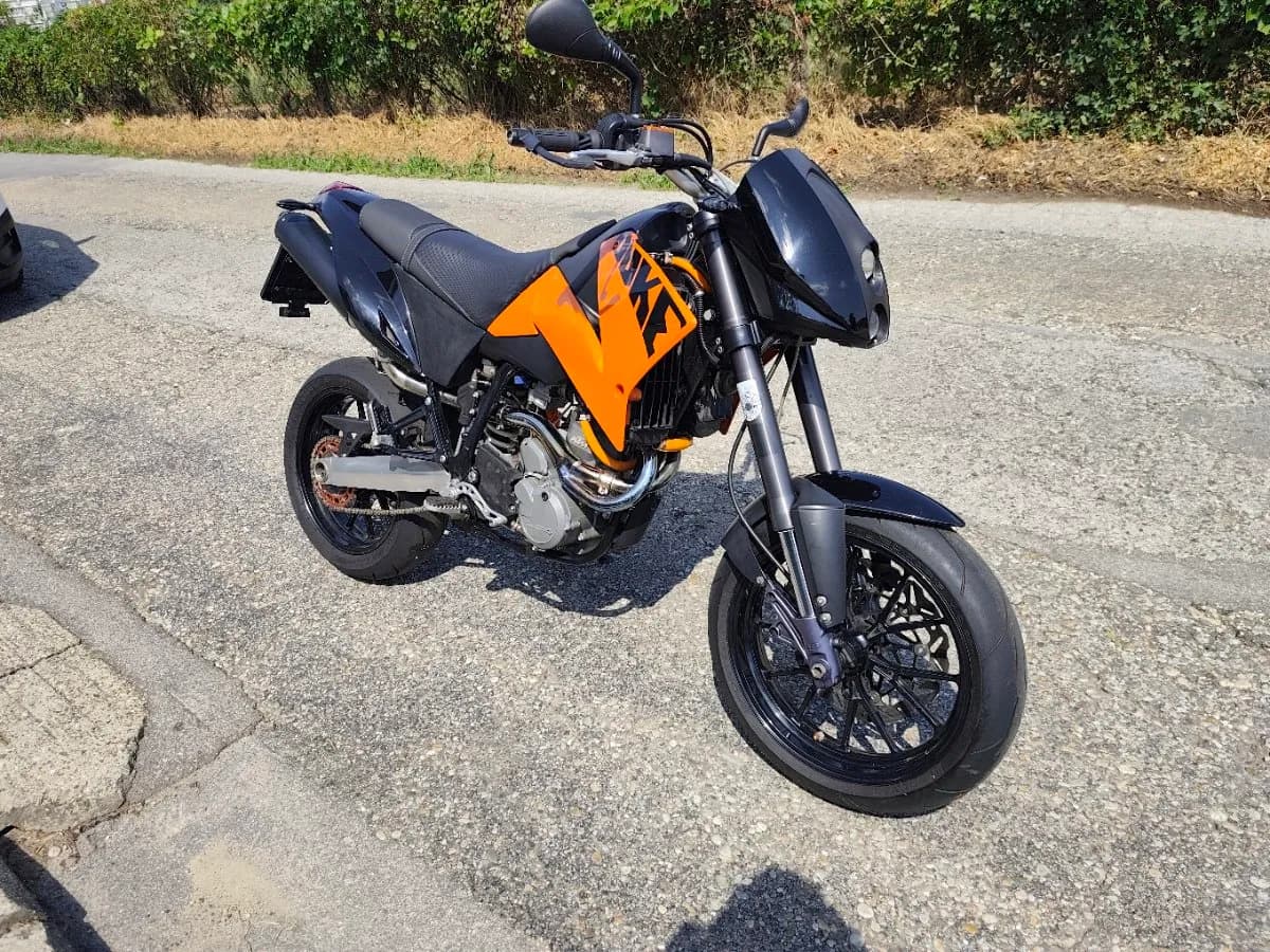 KTM Duke