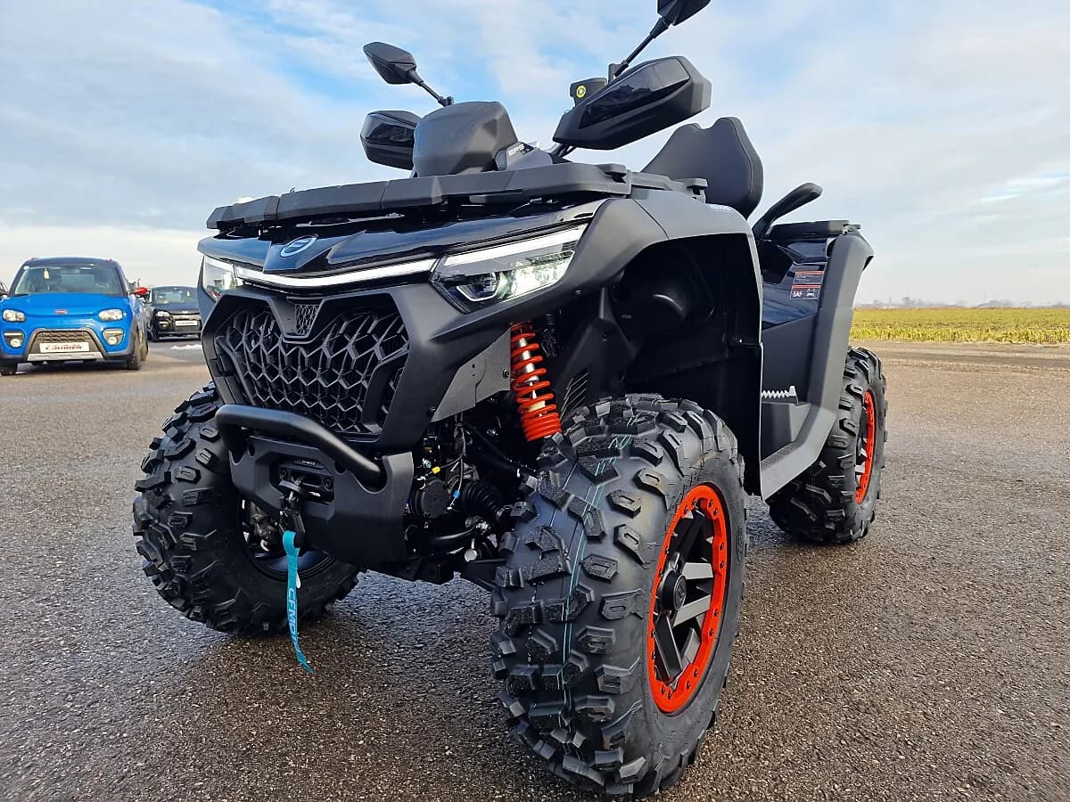 CFMOTO CForce – € 13.990, 0 km – Bild 1 von 5