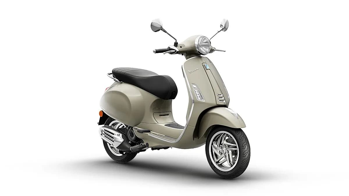 Vespa Primavera – € 4.199, 0 km – Bild 1 von 7