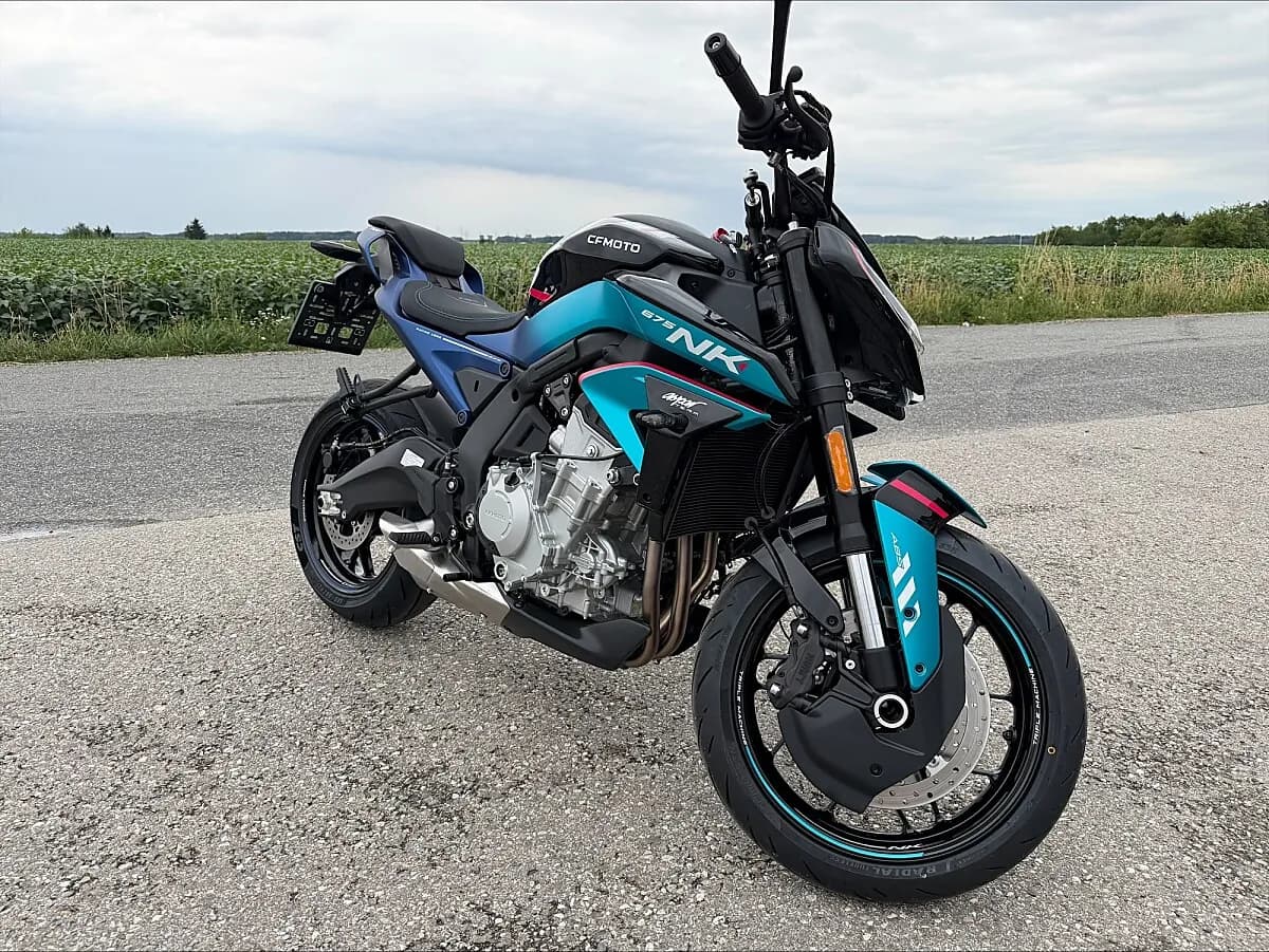 CFMOTO 675NK