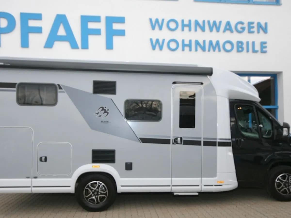 Knaus L!VE WAVE 650 MEG Black Sel... – € 96.900, 0 km – Bild 1 von 26