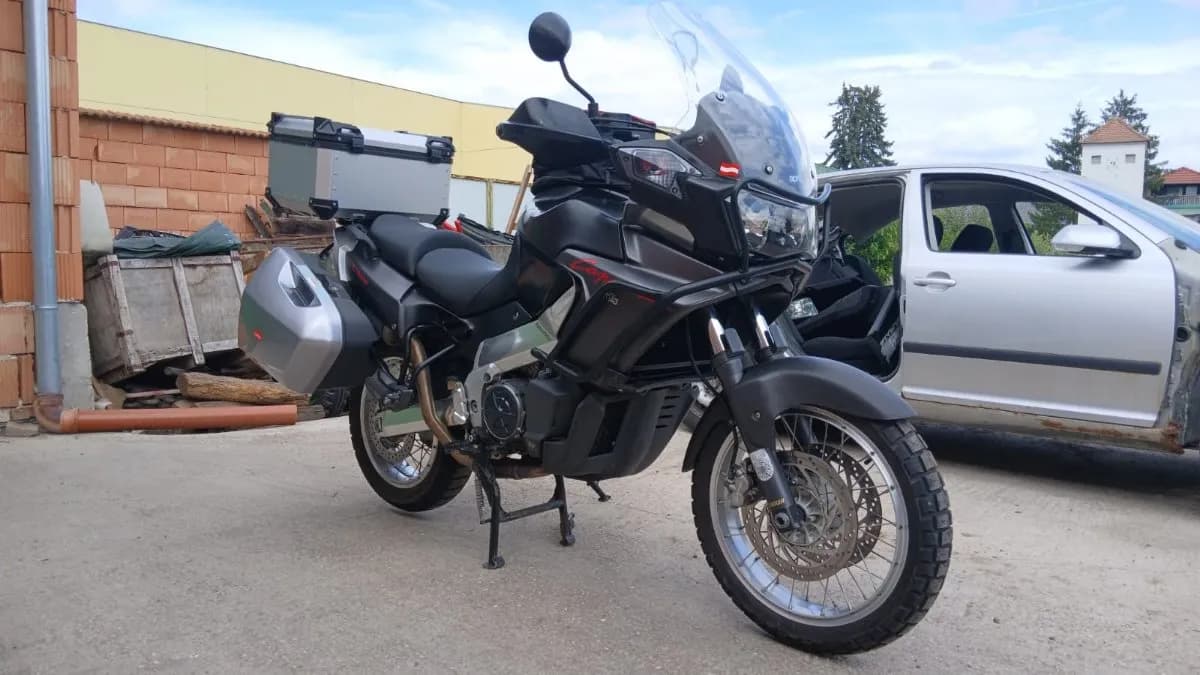 Aprilia Caponord