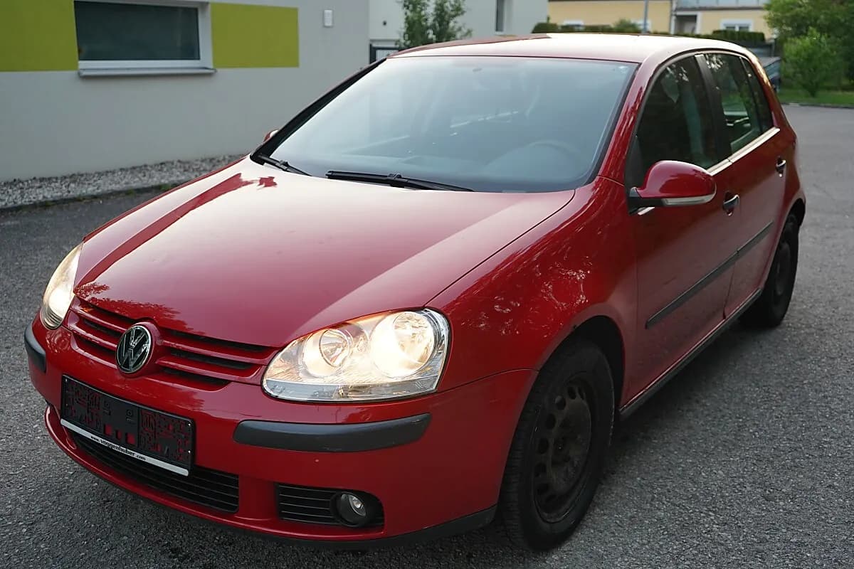 VW Golf 2005 – € 1.799, 126 800 km – Bild 1 von 59