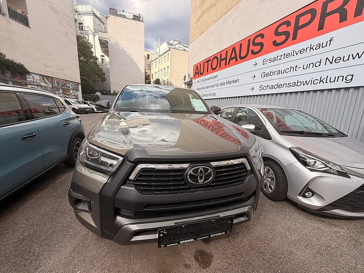 Toyota Hilux