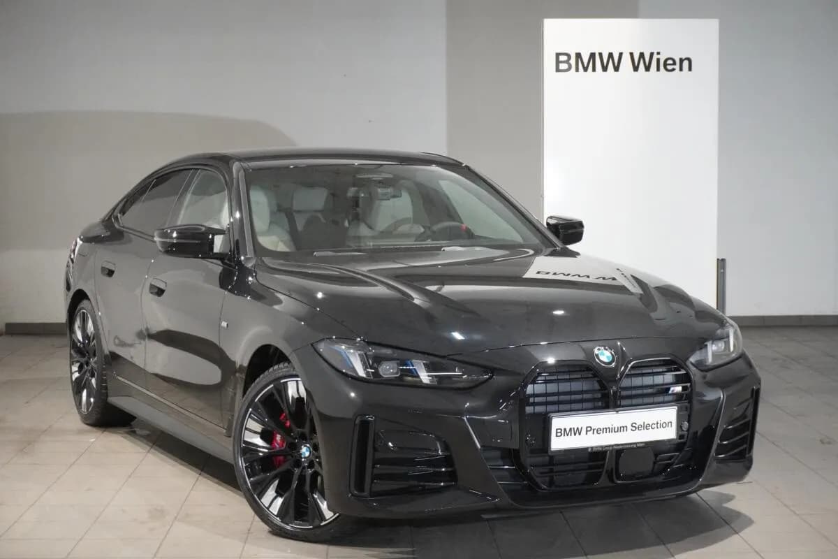 BMW 4er-Reihe 2025 – € 84.995, 9 900 km – Bild 1 von 27