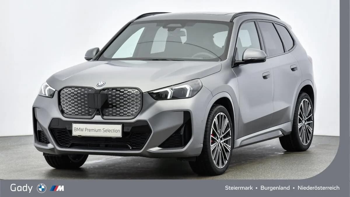BMW iX1