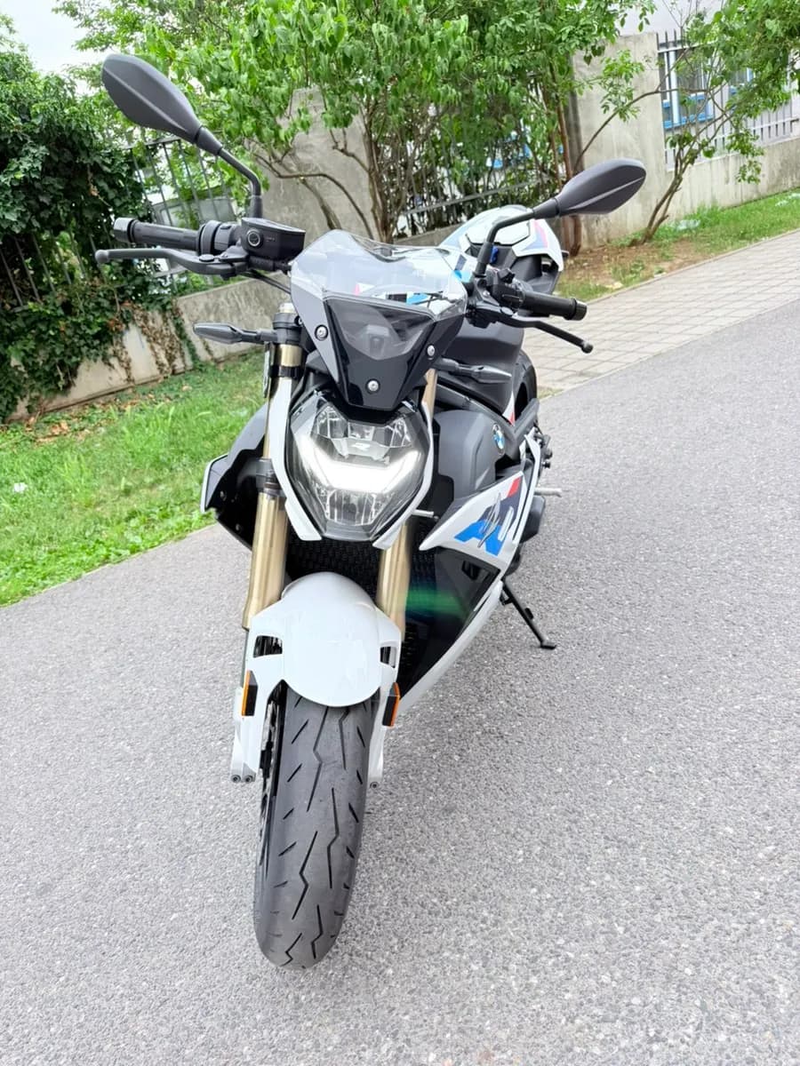 BMW S 1000 2021 – € 14.999, 16 500 km – Bild 1 von 19