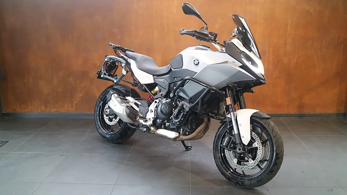 BMW F 900 XR