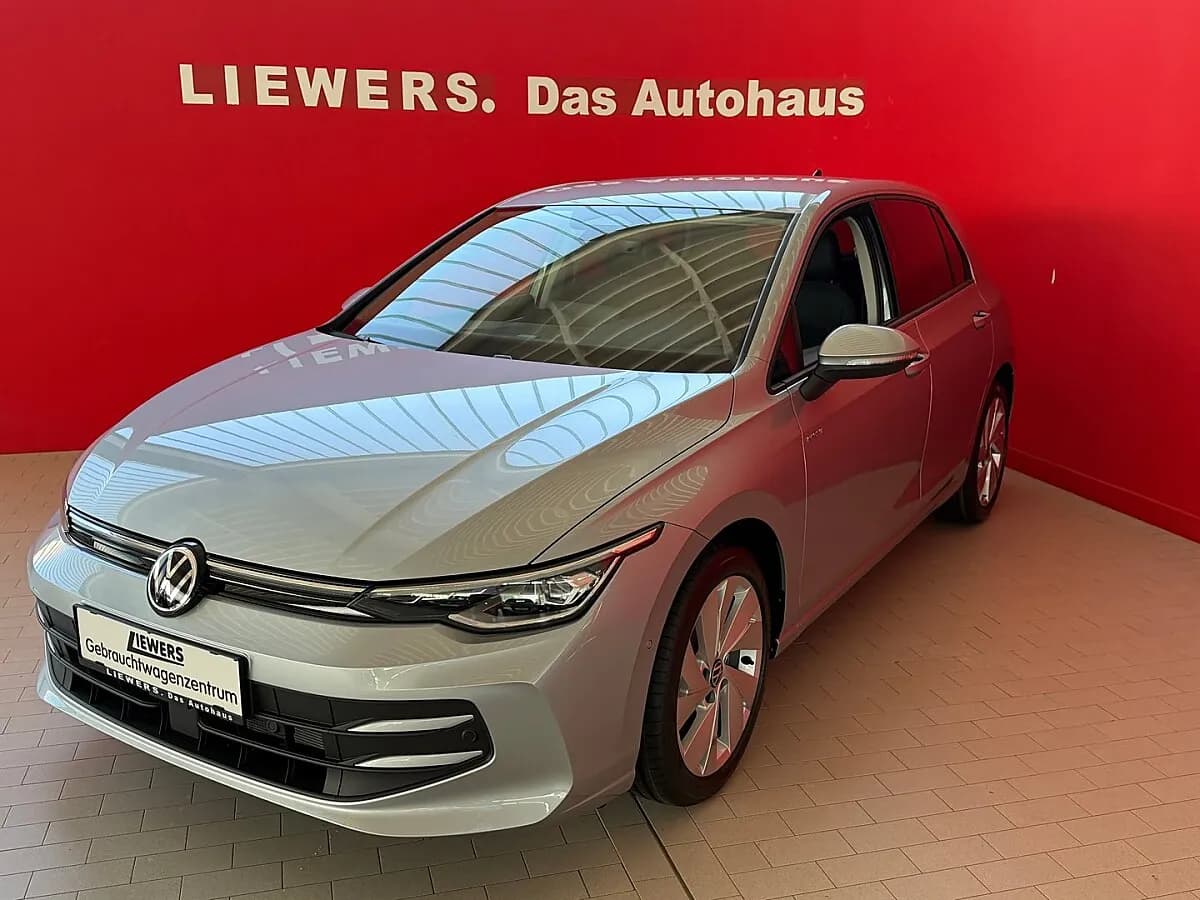 VW Golf 2026 – € 32.890, 250 km – Bild 1 von 16