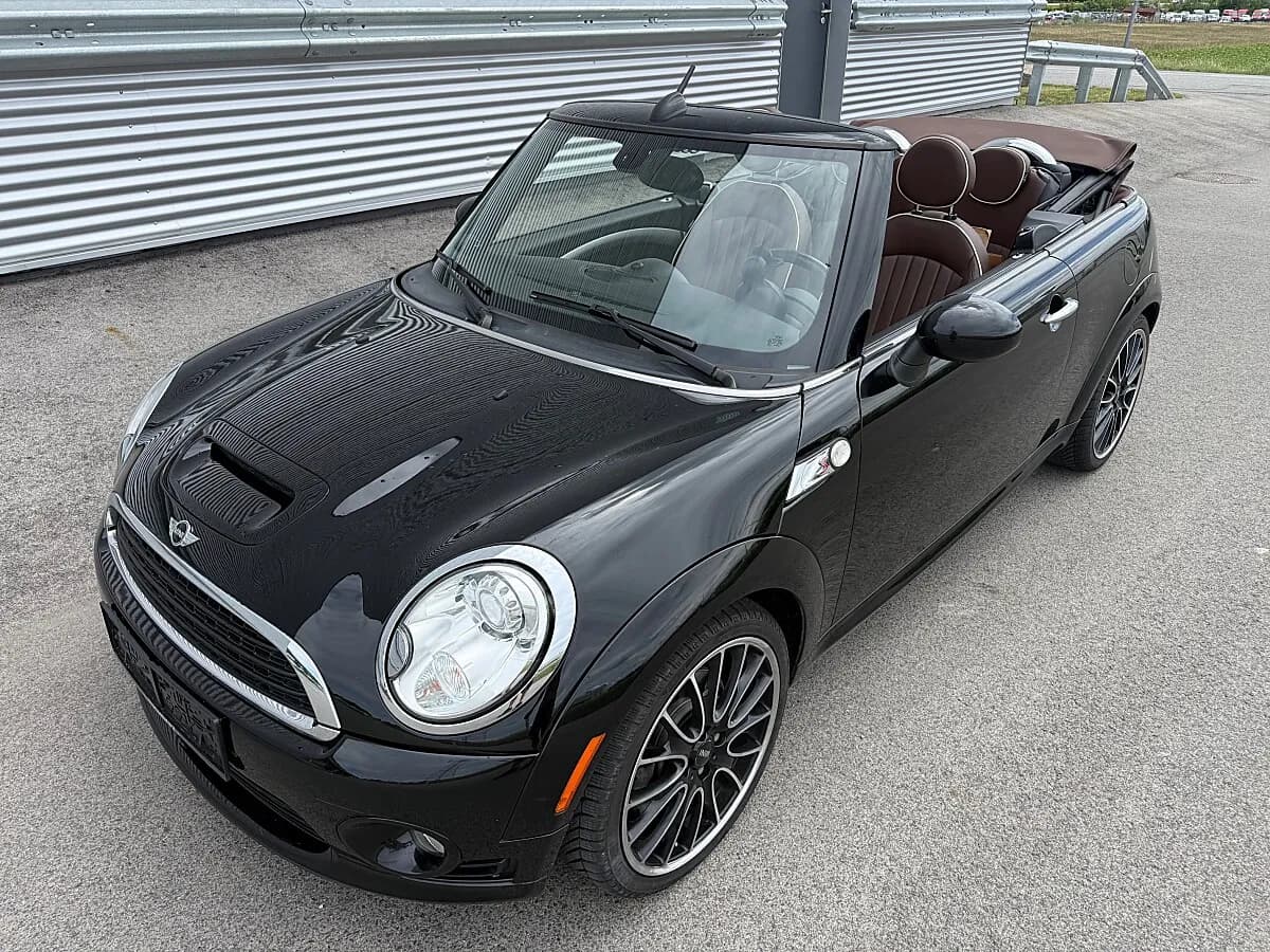 MINI Cabrio