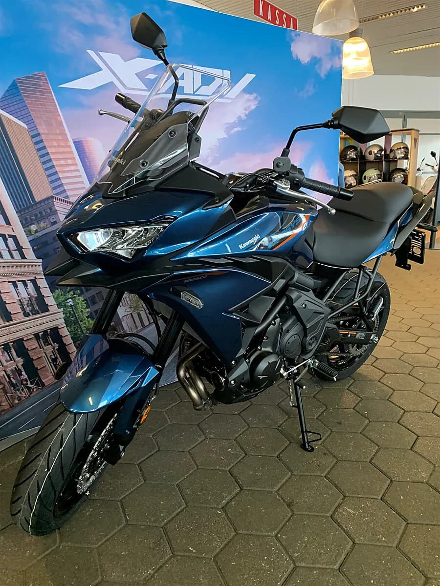 Kawasaki Versys – € 8.559, 0 km – Bild 1 von 4