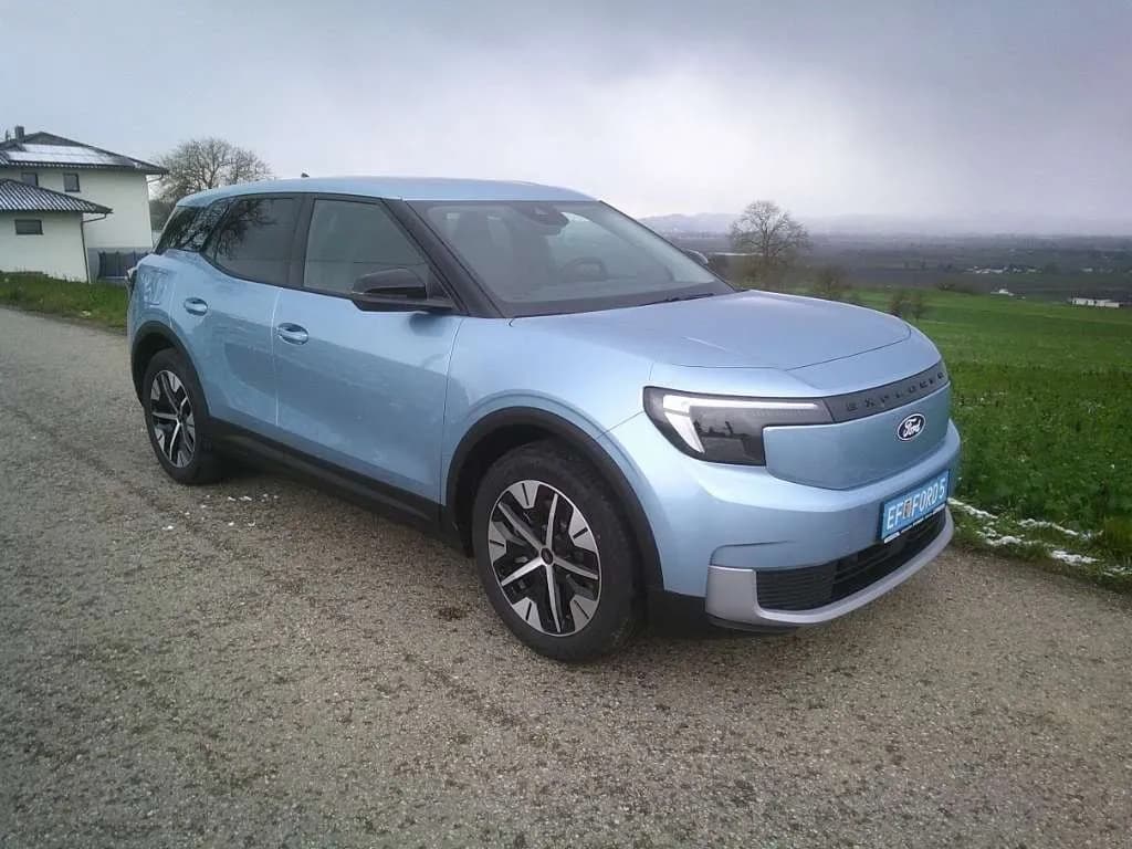 Ford Explorer 2026 – € 38.800, 300 km – Bild 1 von 20