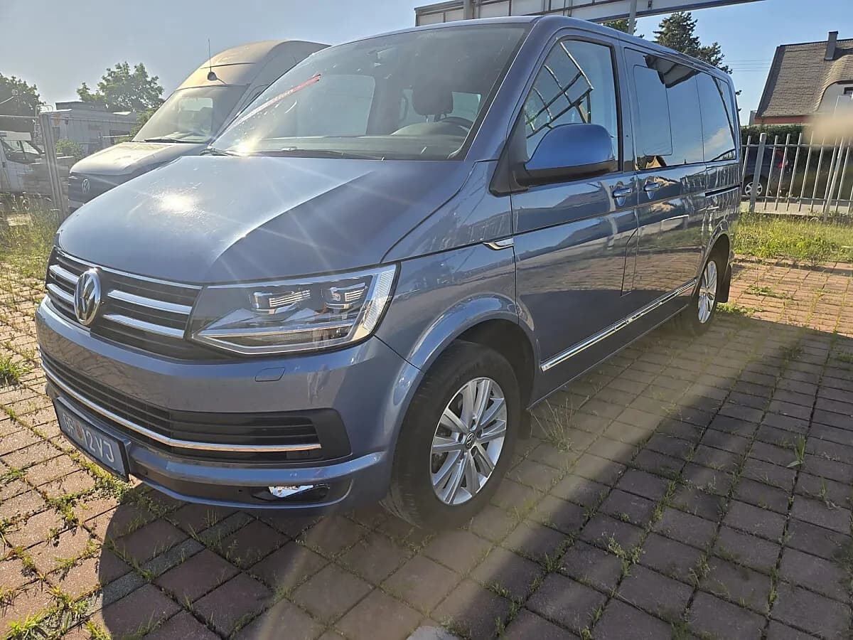 VW Caravelle 2017 – € 25.990, 169 000 km – Bild 1 von 17