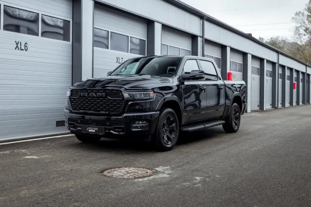 RAM 1500 – € 94.788, 1 km – Bild 1 von 35