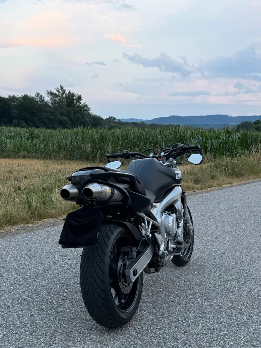 Yamaha FZ