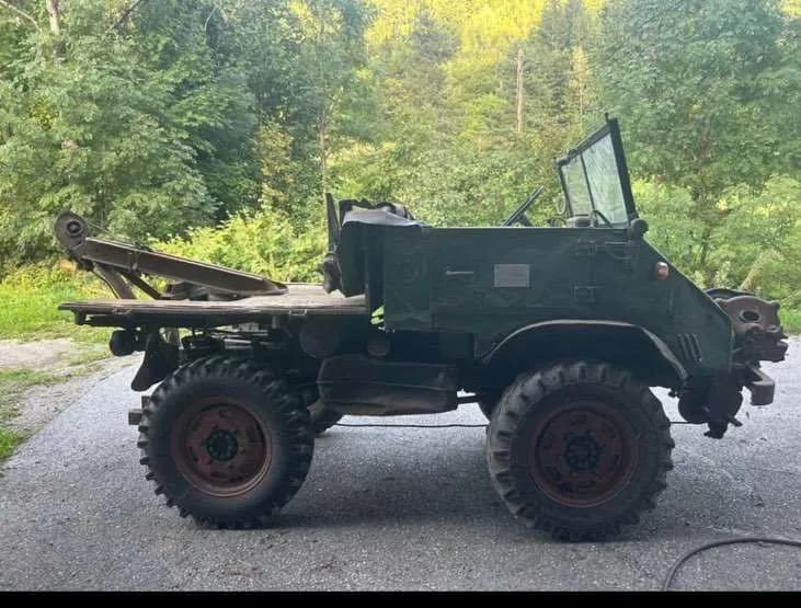 Mercedes-Benz Unimog