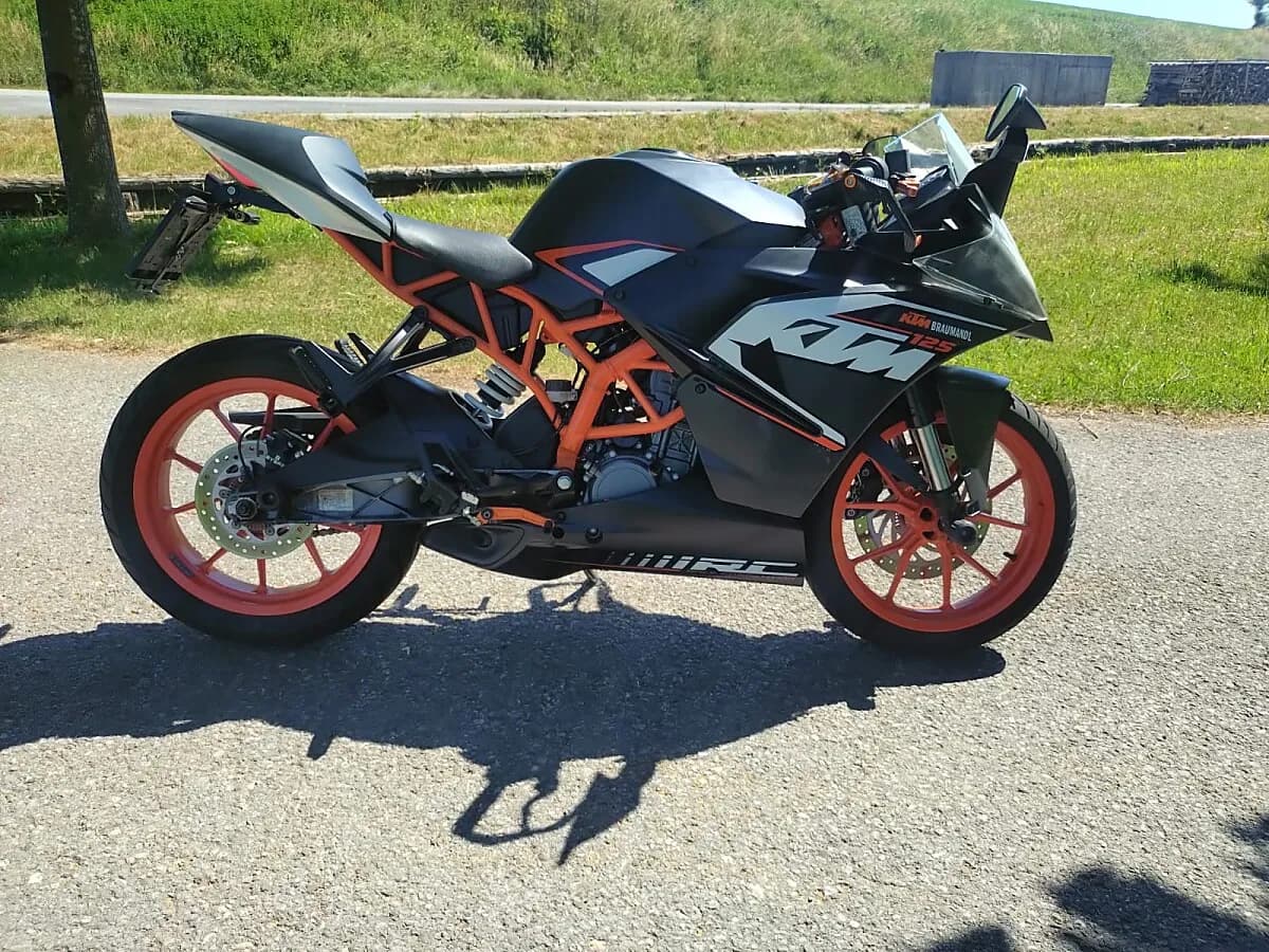 KTM RC