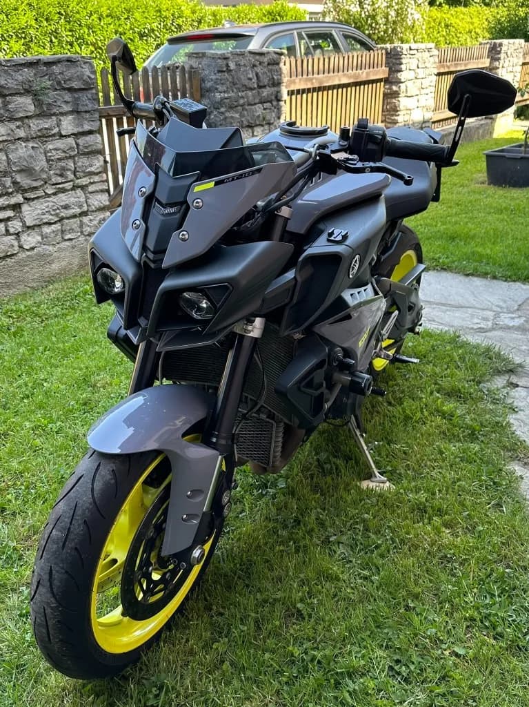 Yamaha MT